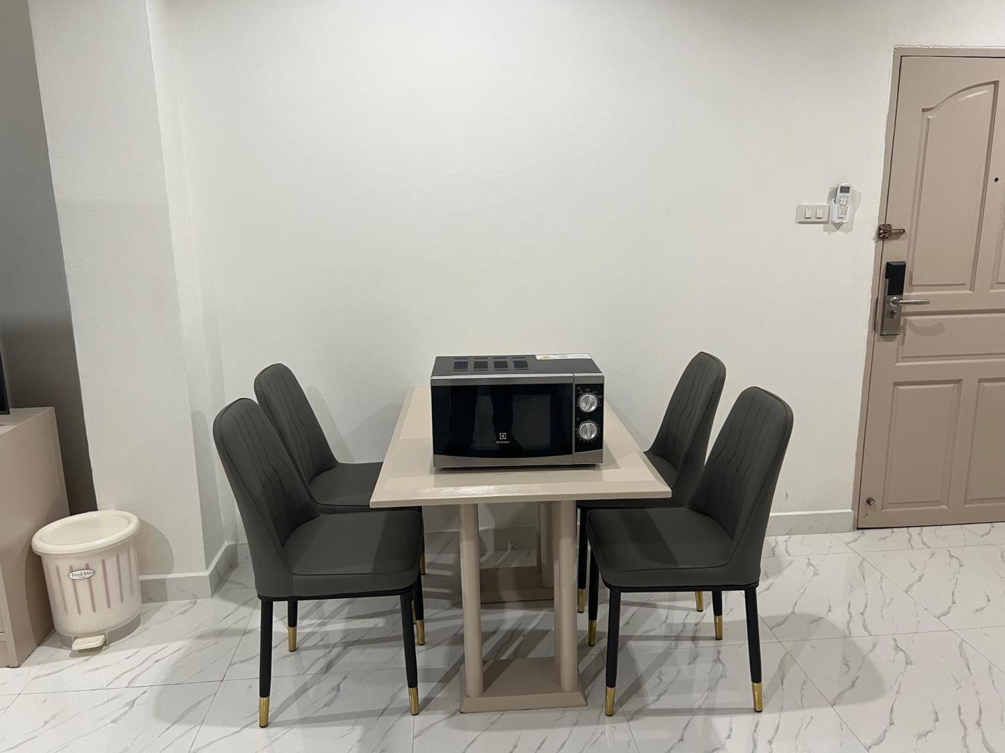 Mall Suites Hotel Bangkok Zewnętrze zdjęcie
